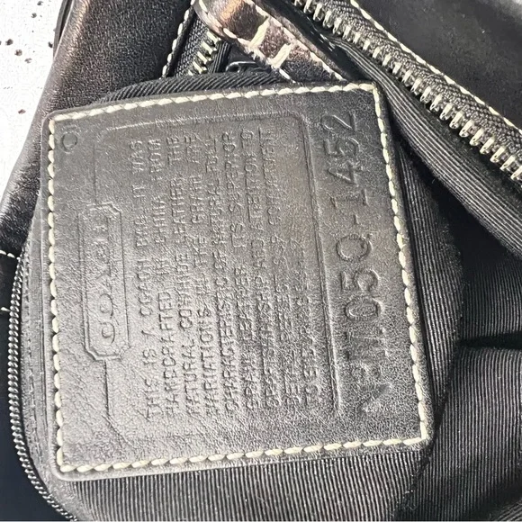 Vintage COACH Soho Slim Shoulder Bag Blk soft Leather #1452 like new - Picture 9 of 9